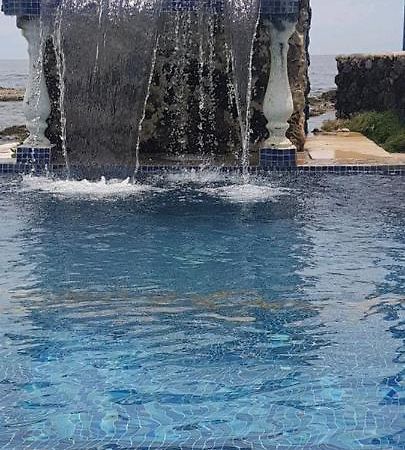 Hotel La Cueva Limon Екстериор снимка