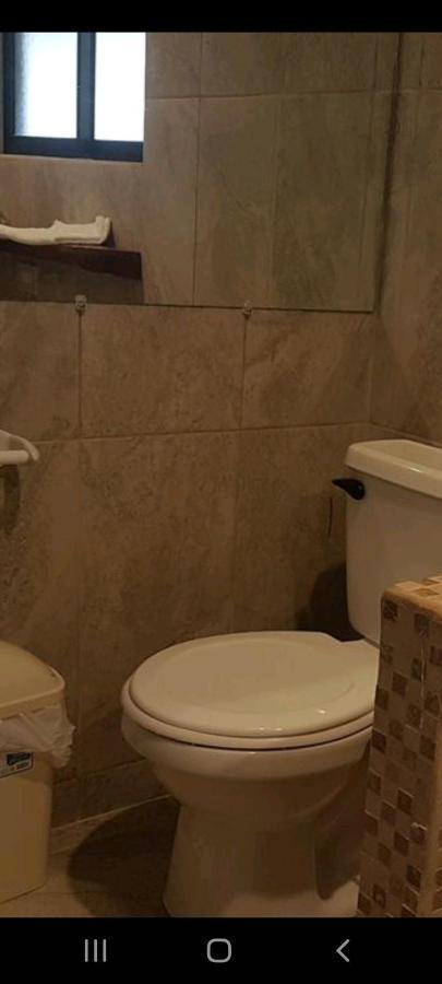 Hotel La Cueva Limon Екстериор снимка