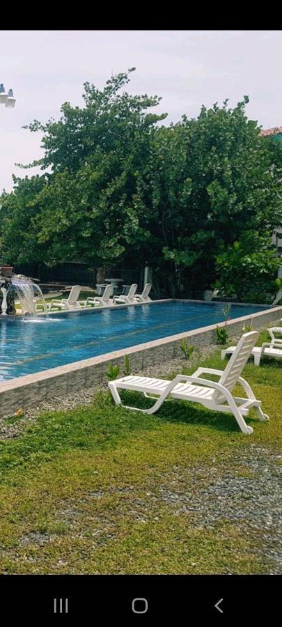 Hotel La Cueva Limon Екстериор снимка